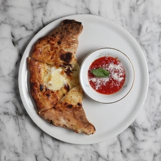 Classic Calzone